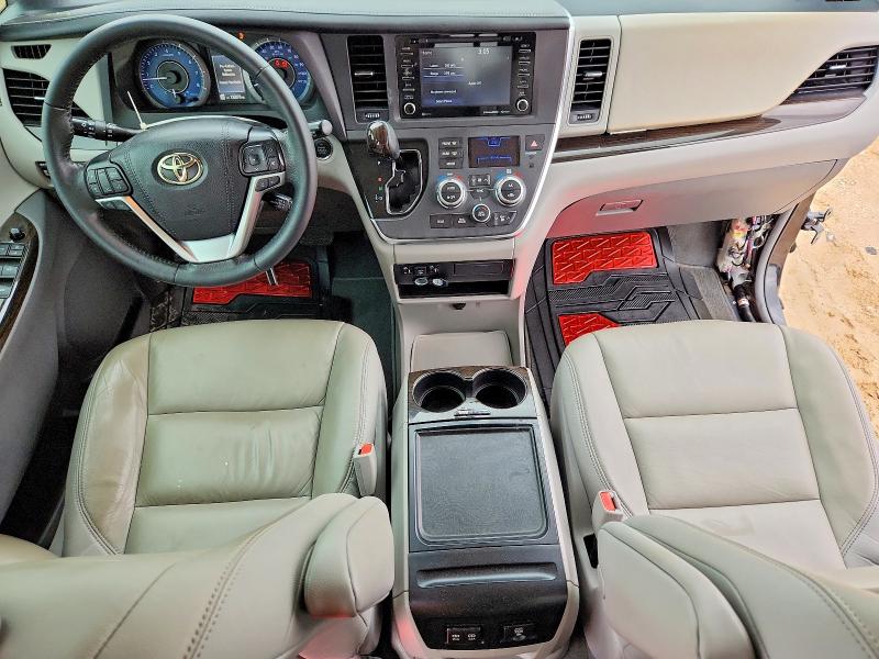 2019 Toyota Sienna VIN 5TDYZ3DC6KS012636 COPART salvage auction — SIDE, TX - SALVAGE VEHICLE TITLE, sold $10 on 2026-07-30 (photo 8)