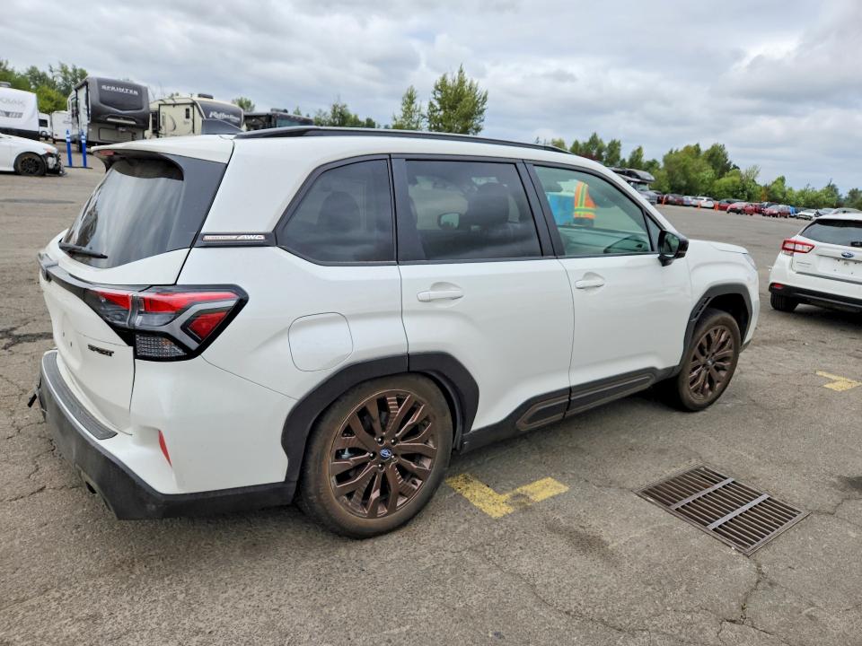 2025 Subaru Forester VIN JF2SLDFC2SH617091 COPART salvage auction — REAR END, Or - Salvage Title Certificate, sold $7,100 on 2026-09-14 (photo 3)