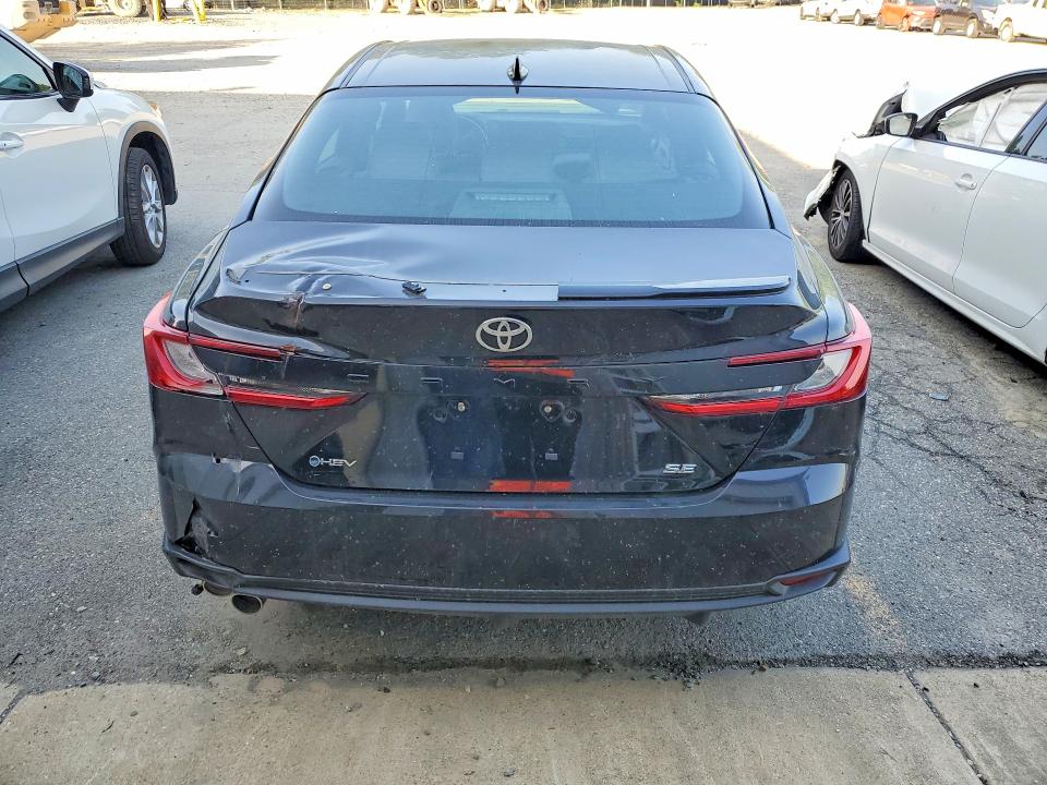 2025 Toyota Camry VIN 4T1DAACK0SU555829 COPART salvage auction — SIDE, Ca - Dis/Dlr/Exp Only Clean Title, sold $12,300 on 2026-07-09 (photo 6)