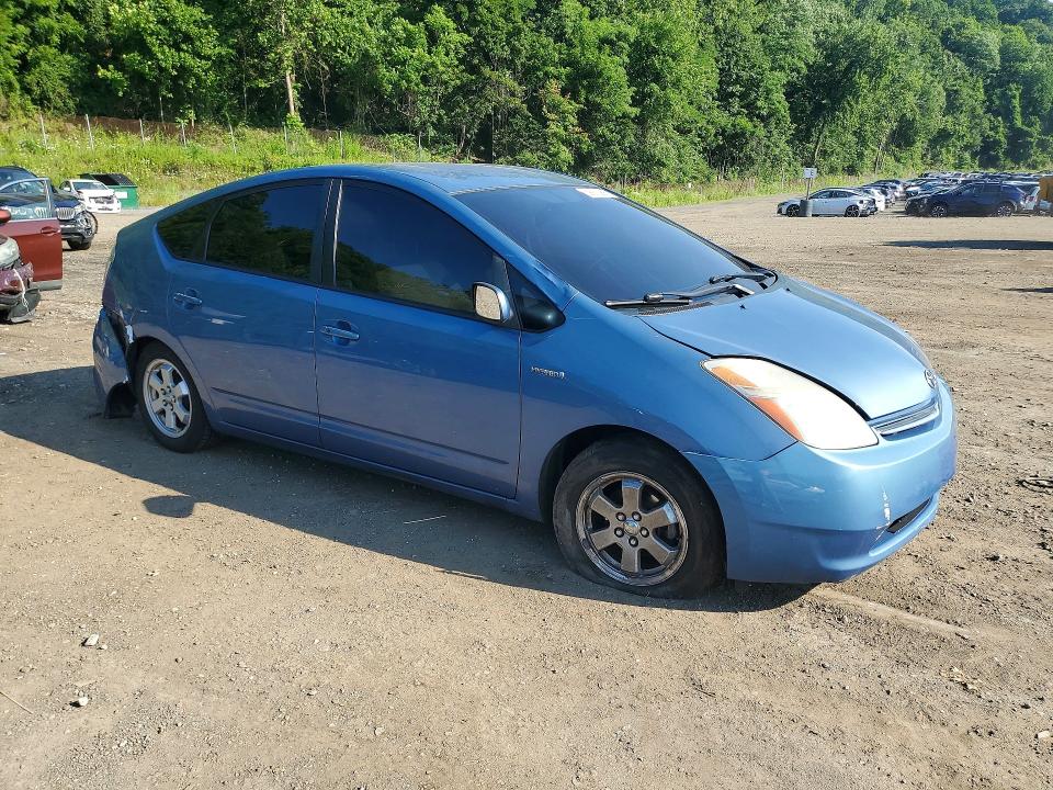 2006 Toyota Prius VIN JTDKB20U067068719 COPART salvage auction — SIDE, FL - CERT OF TITLE SLVG REBUILDABLE, sold $450 on 2026-07-16 (photo 4)