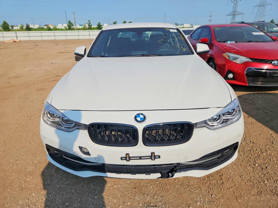 2017 BMW VIN WBA8E1C31HA029302 COPART salvage auction — MECHANICAL, IL - CERTIFICATE OF TITLE, sold $2,750 on 2026-07-30 (photo 5)
