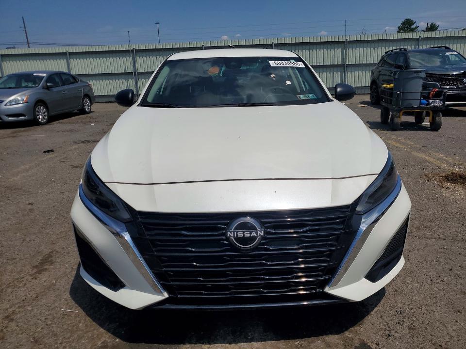 2024 Nissan Altima VIN 1N4BL4DVXRN324334 COPART salvage auction — WATER/FLOOD, Pa - Cert Of Salvage-W=Flood Veh, sold $8,700 on 2026-07-31 (photo 5)