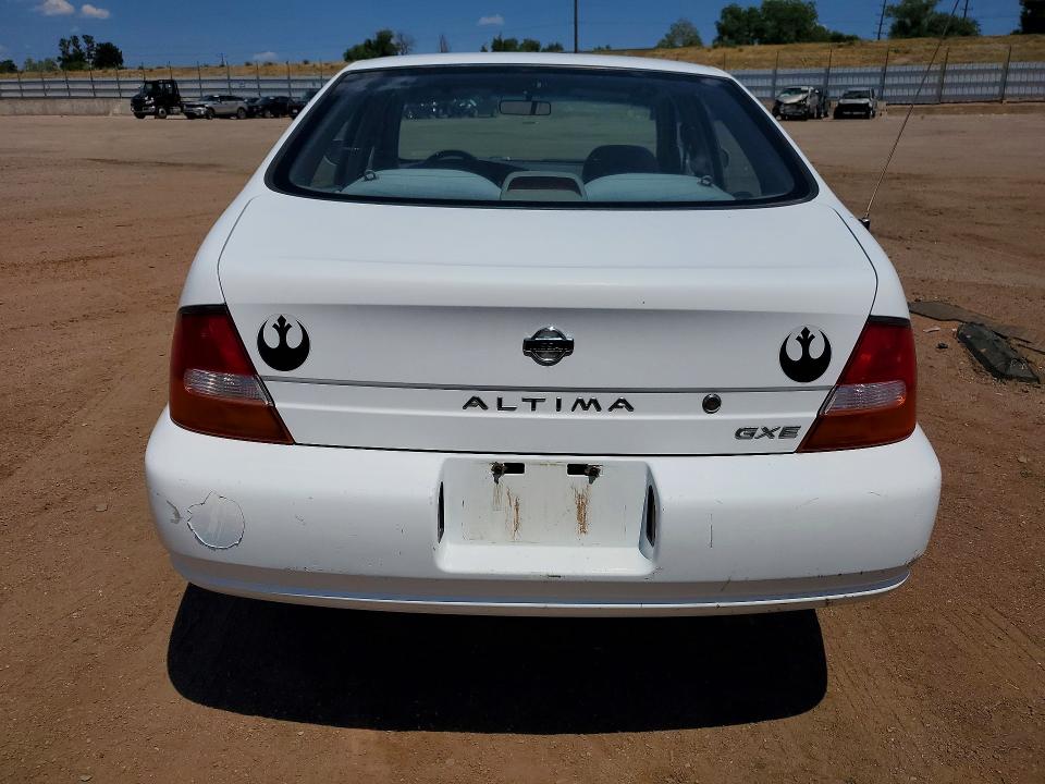 1998 Nissan Altima VIN 1N4DL01D4WC171941 COPART salvage auction — HAIL, CO - DIS/DLR/EXP ONLY CLEAN TITLE, sold $300 on 2026-07-29 (photo 6)