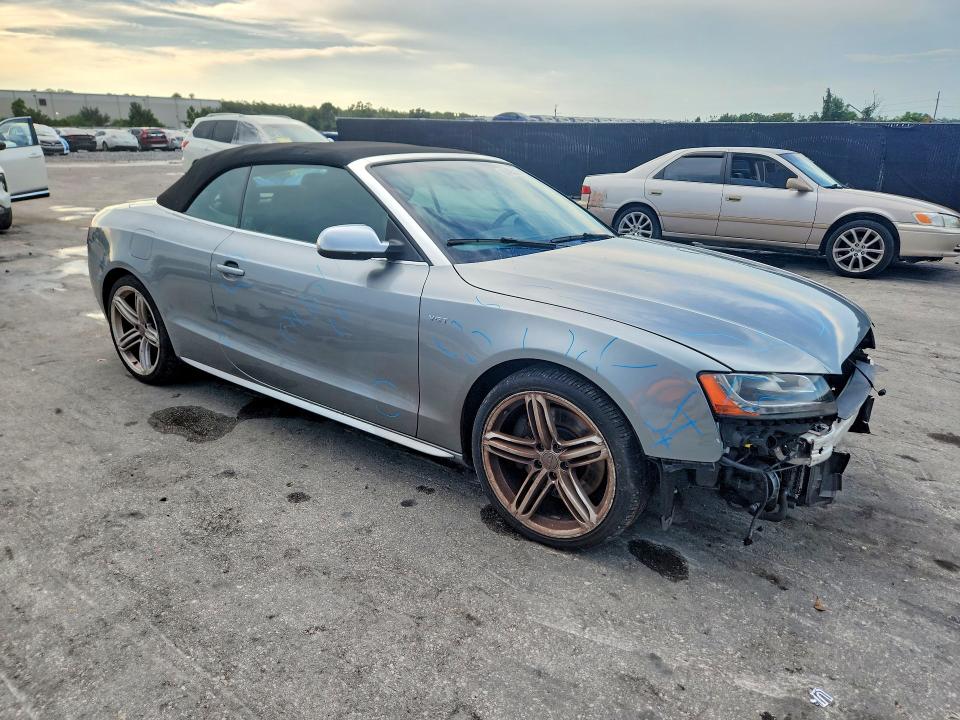 2012 Audi Rs5 VIN WAUCGAFH3CN000879 COPART salvage auction — FRONT END, Fl - Cert Of Title Slvg Rebuildable, sold $1,100 on 2026-07-30 (photo 4)