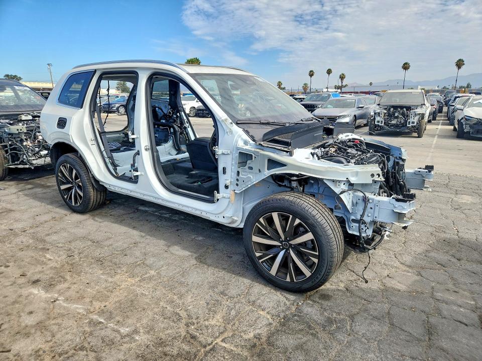2026 Volvo Xc90 VIN YV4M12PJ6T1495616 COPART salvage auction — STRIPPED, Tx - Certificate Of Title, sold $9,200 on 2026-07-30 (photo 4)