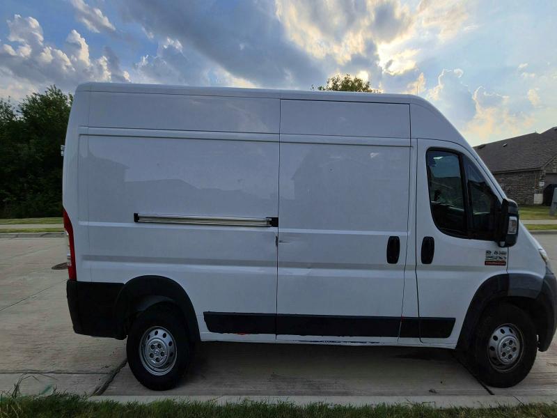 2019 Ram Promaster city VIN 3C6TRVDG5KE500437 COPART salvage auction — NORMAL WEAR, TX - CERT OF TITLE-REBUILT SALVAGE (P), sold $2,450 on 2026-08-20 (photo 5)