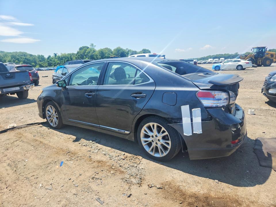 2010 Lexus Hs 250h VIN JTHBB1BA2A2008359 COPART salvage auction — REAR END, MA - CERT OF TITLE-RECONSTRCTD COLL, sold $550 on 2026-07-15 (photo 2)