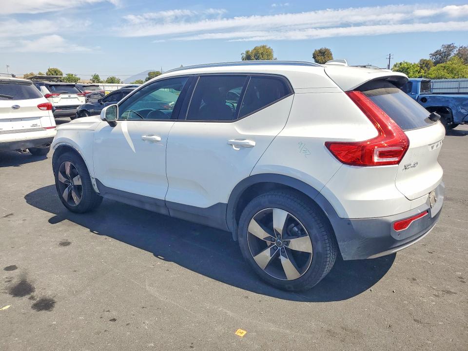 2019 Volvo Xc40 VIN YV4162UK5K2111545 COPART salvage auction — FRONT END, Ca - Salvage Certificate, sold $3,550 on 2026-08-03 (photo 2)