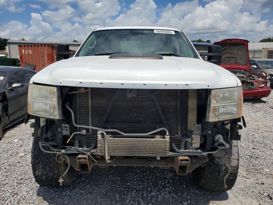 2013 Gmc SIERRA VIN 1GT12ZC89DF105305 COPART salvage auction — FRONT END, Al - Cert Of Title-Rebuilt (P), sold $1,900 on 2026-07-28 (photo 5)