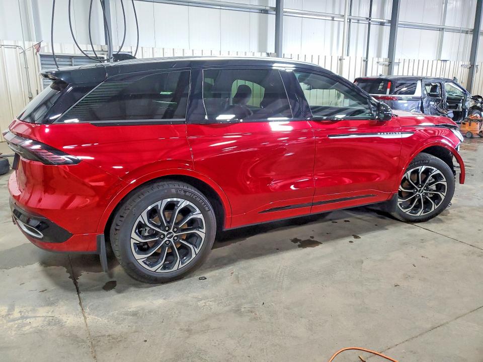 2025 Lincoln Nautilus VIN 5LMPJ8KA7SJ972796 COPART salvage auction — FRONT END, Mn - Cert Of Title-Salvage, sold $3,350 on 2026-09-03 (photo 3)