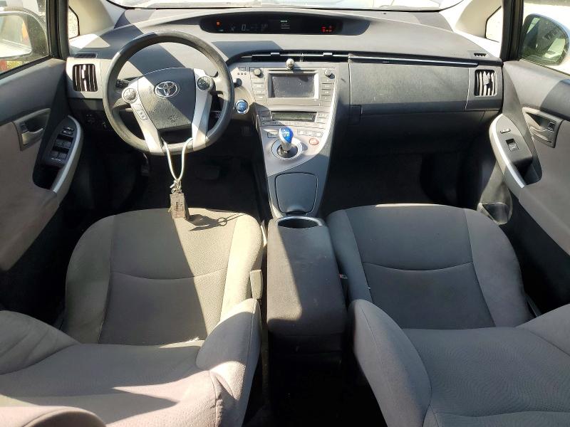 2014 Toyota Prius VIN JTDKN3DU7E1749338 COPART salvage auction — MINOR DENT/SCRATCHES, Ca - Dis/Dlr/Exp Only Clean Title, sold $4,100 on 2026-07-17 (photo 8)