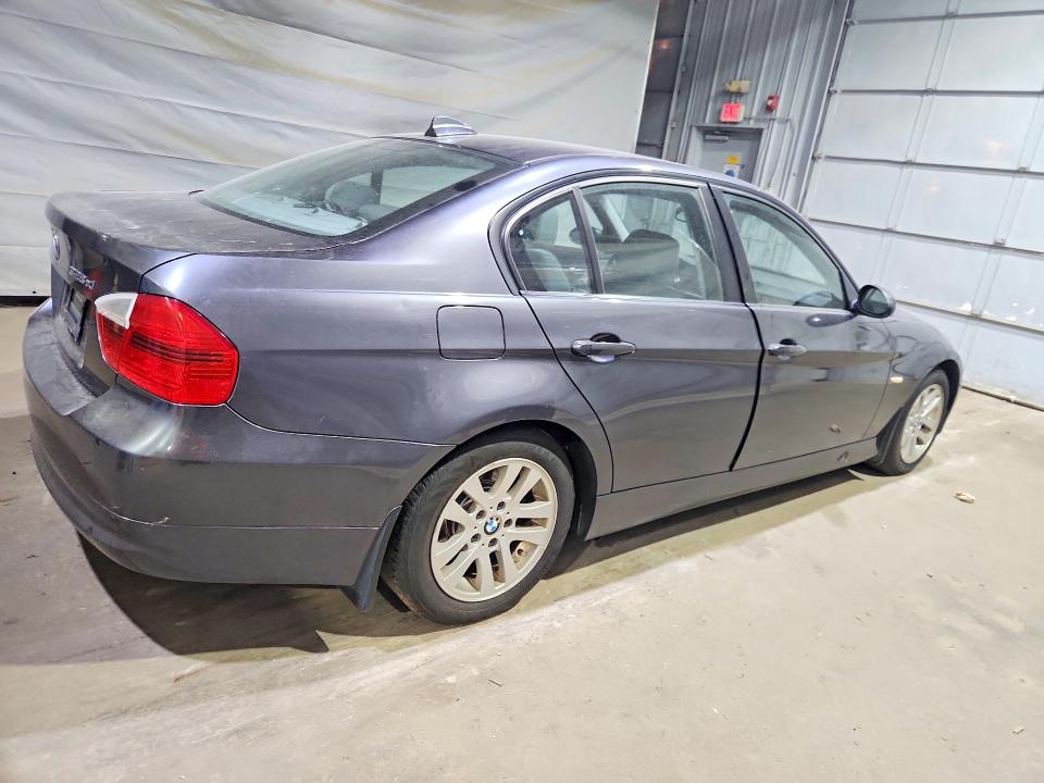 2007 BMW 3 series VIN WBAVC93577K035560 COPART salvage auction — FRONT END, Nh - Certificate Of Title, sold $350 on 2026-07-30 (photo 3)