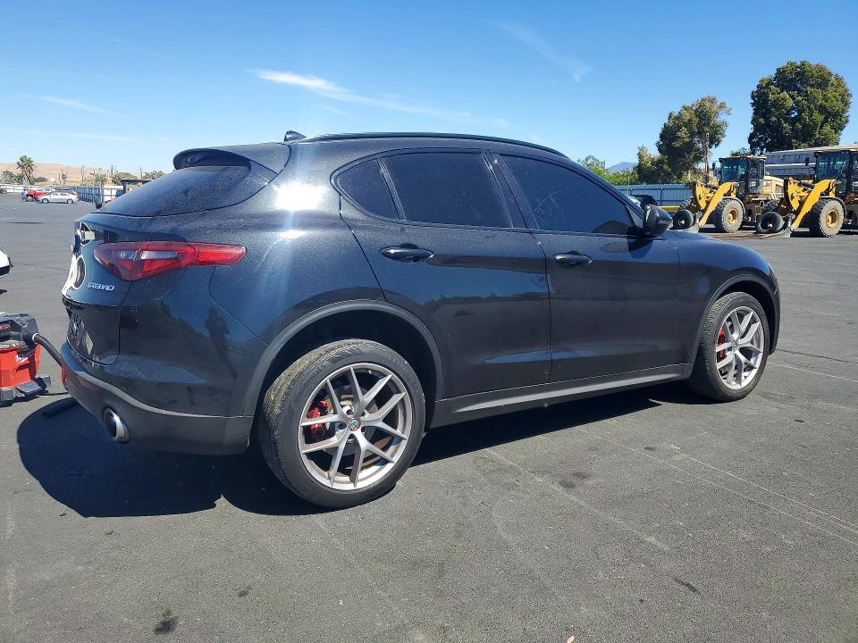 2018 Alfa romeo Stelvio VIN ZASFAKNN2J7B73316 COPART salvage auction — SIDE, Ca - Salvage Certificate, sold $4,300 on 2026-09-02 (photo 3)