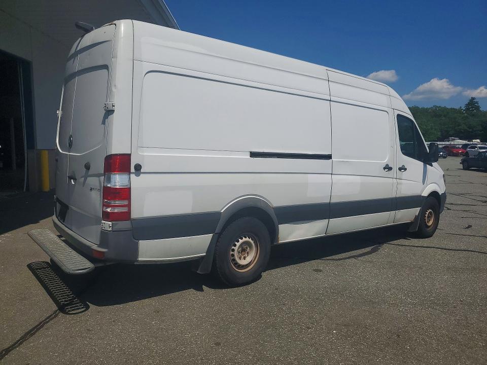 2016 Mercedes-benz Sprinter VIN WD3PE8DD2GP361205 COPART salvage auction — SIDE, Ri - Certificate Of Title, sold $2,150 on 2026-08-04 (photo 3)