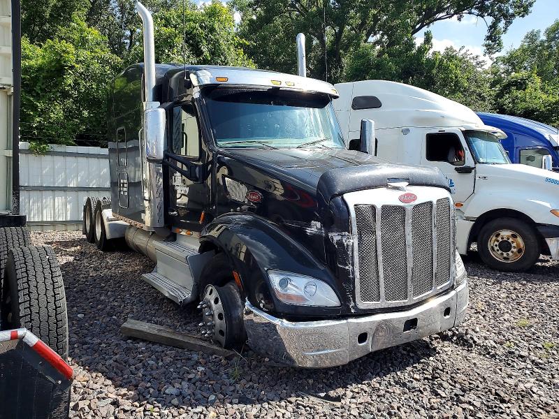 2019 Peterbilt 579 VIN 1XPBD49X4KD231644 — COPART salvage auction photo
