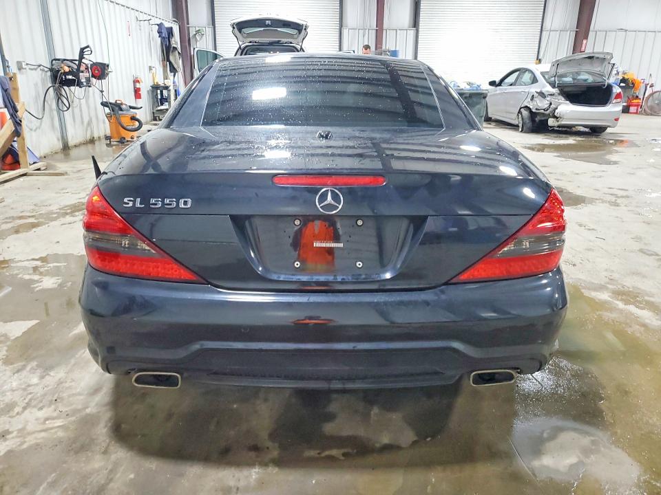 2009 Mercedes-benz Sl-klasse VIN WDBSK71F19F152781 COPART salvage auction — INTERIOR BURN, Co - Public - Salvage Title, sold $7,800 on 2026-08-12 (photo 6)