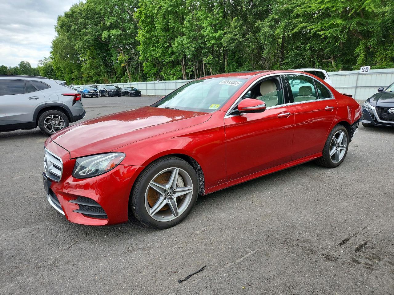 2019 Mercedes-Benz E-Class VIN WDDZF4KB8KA555051 — COPART salvage auction photo