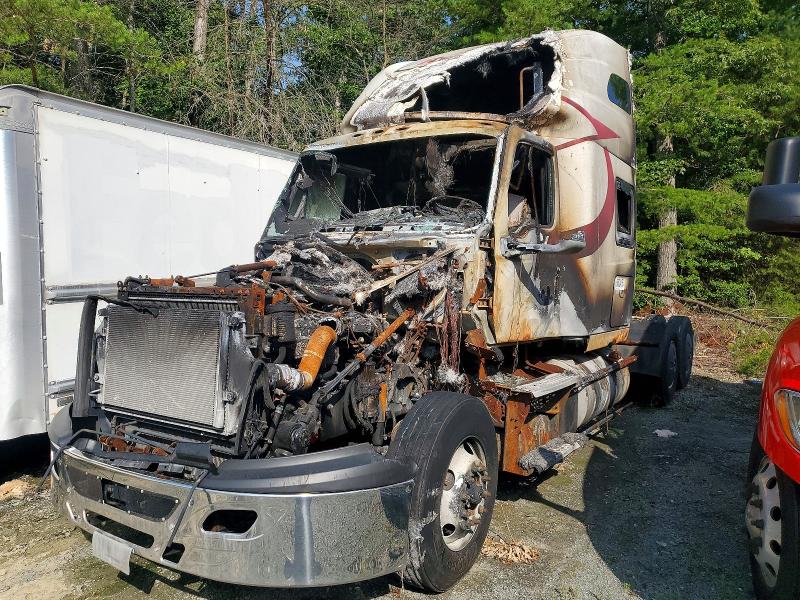 2022 International Lt VIN 3HSDZAPRXNN133775 COPART salvage auction — BURN, In - Certificate Of Title (P), sold $550 on 2026-07-07 (photo 2)