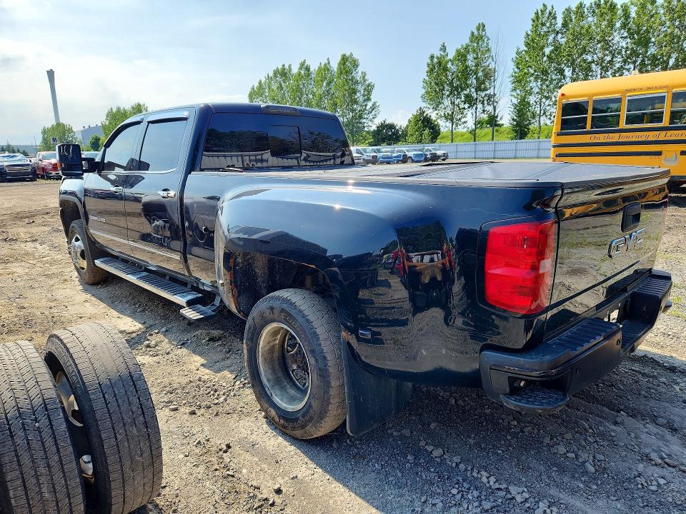 2019 Gmc VIN 1GT42WEY8KF225344 COPART salvage auction — MECHANICAL, On - Permit Salvage, sold $5,000 on 2026-07-30 (photo 2)