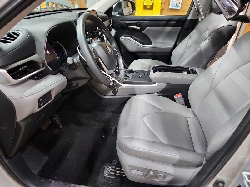 2022 Toyota Highlander VIN 5TDHBRCH4NS548574 COPART salvage auction — ROOF, Mi - Certificate Of Title, sold $6,700 on 2026-07-29 (photo 7)