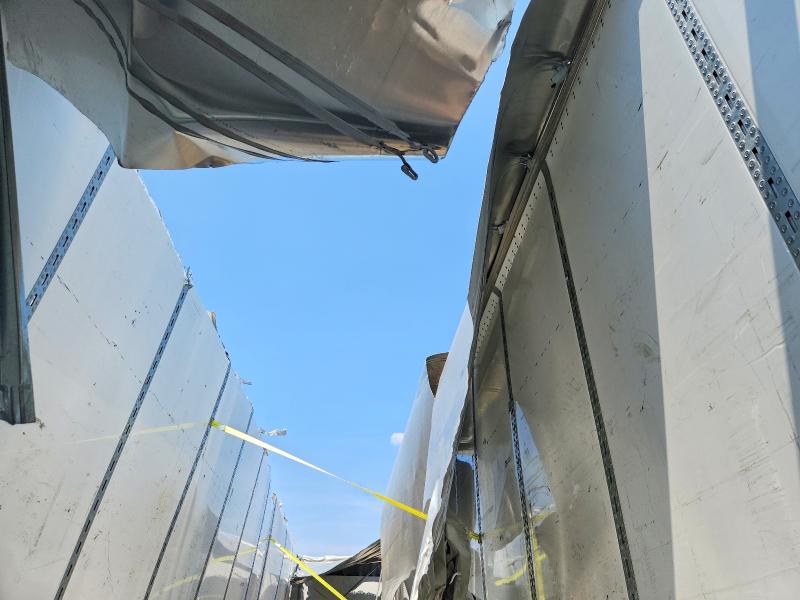 2022 Wabash Dvcvhpc VIN 1JJV532D7NL290503 COPART salvage auction — ROOF, IN - CERT OF TITLE-SALVAGE TITLE, sold $650 on 2026-09-10 (photo 7)
