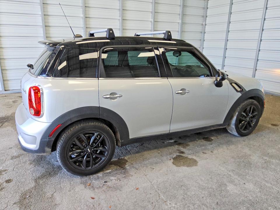 2016 Mini Cooper VIN WMWZC3C59GWT11051 COPART salvage auction — MECHANICAL, Fl - Certificate Of Title, sold $1,800 on 2026-08-04 (photo 3)