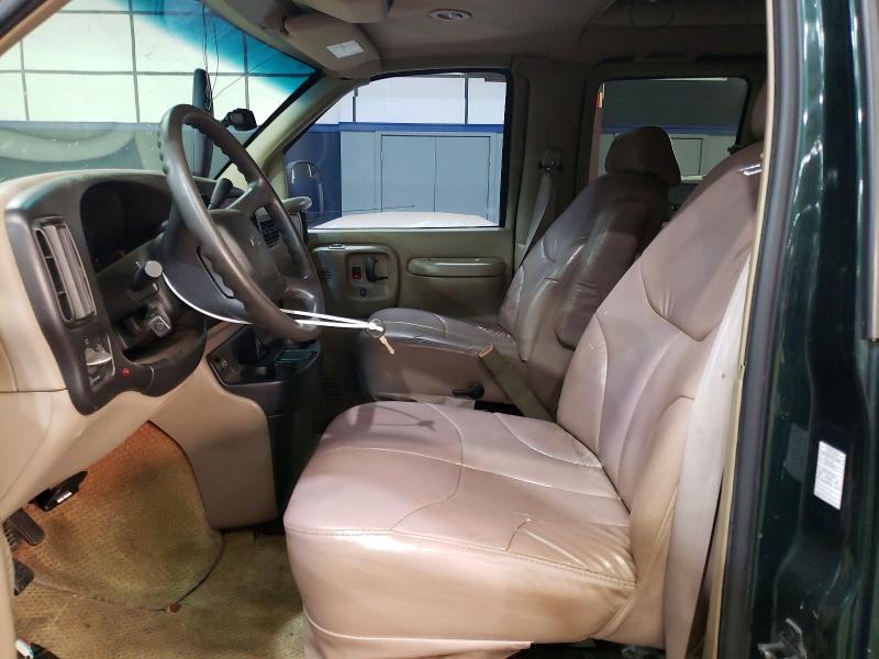 2002 Chevrolet Express VIN 1GBFG15W721164727 COPART salvage auction — MINOR DENT/SCRATCHES, NY - CERTIFICATE OF TITLE, sold $5,500 on 2026-07-27 (photo 7)