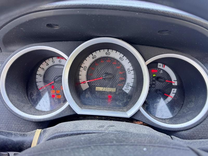 2012 Toyota Tacoma VIN 5TFPX4EN5CX007494 COPART salvage auction — MINOR DENT/SCRATCHES, CT - CERTIFICATE OF TITLE (P), sold $1,600 on 2026-07-10 (photo 8)