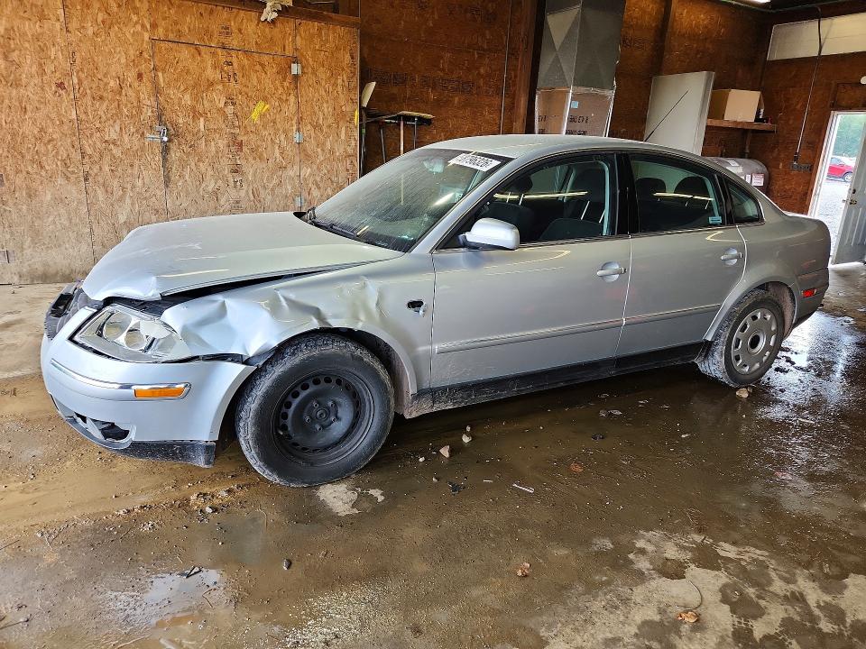 2002 Volkswagen Passat VIN WVWPD63BX2P349129 COPART salvage auction — FRONT END, PA - CERTIFICATE OF SALVAGE, sold $175 on 2026-07-23 (photo 1)