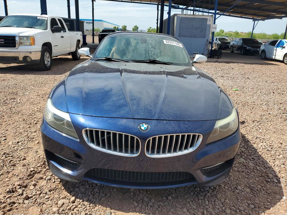 2013 BMW Z4 VIN WBALM1C55DE634036 COPART salvage auction — MINOR DENT/SCRATCHES, AZ - CERTIFICATE OF TITLE, sold $7,100 on 2026-07-23 (photo 5)