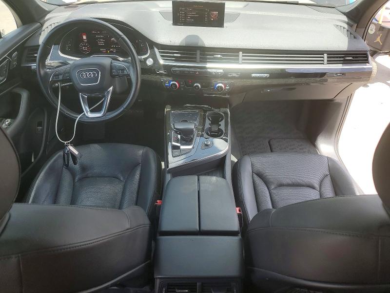 2017 Audi Q7 VIN WA1LAAF71HD049632 COPART salvage auction — SIDE, FL - CERT OF TITLE SLVG REBUILDABLE, sold $3,650 on 2026-07-22 (photo 8)