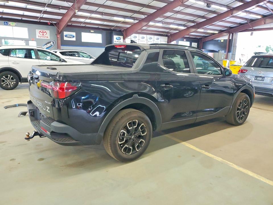 2022 Hyundai Santa cruz VIN 5NTJDDAF0NH013507 COPART salvage auction — FRONT END, Fl - Certificate Of Title (P), sold $18,500 on 2026-07-27 (photo 3)
