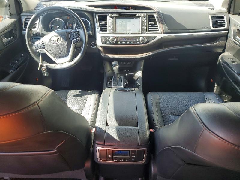 2019 Toyota Highlander VIN 5TDDZRFH3KS923257 COPART salvage auction — MINOR DENT/SCRATCHES, Ca - Dis/Dlr/Exp Only Clean Title (P), sold $8,300 on 2026-07-30 (photo 8)