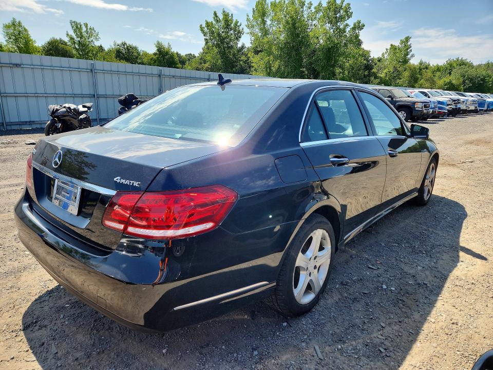 2014 Mercedes-benz E-klasse VIN WDDHF8JB3EB008711 COPART salvage auction — WATER/FLOOD, Ma - Cert Of Title-Reconstrctd Coll, sold $1,900 on 2026-08-12 (photo 3)