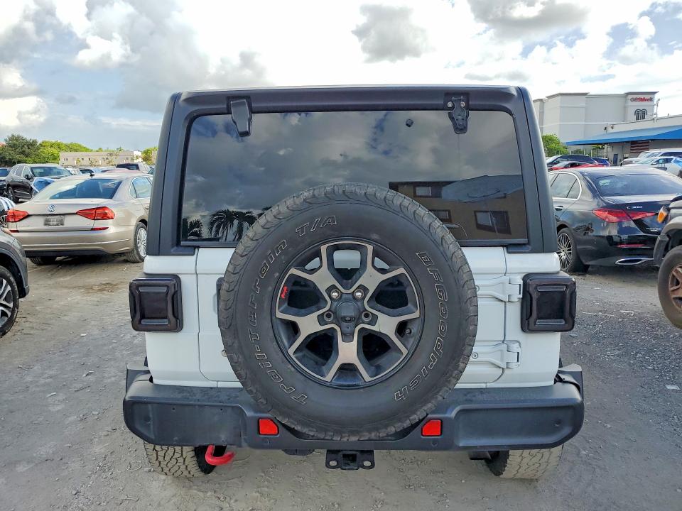 2019 Jeep Wrangler / VIN 1C4HJXFN3KW545394 COPART salvage auction — MINOR DENT/SCRATCHES, FL - CERT OF TITLE SLVG REBUILDABLE, sold $9,100 on 2026-07-31 (photo 6)
