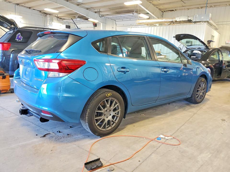 2018 Subaru Impreza VIN 4S3GTAA60J1725379 COPART salvage auction — ROOF, Mn - Cert Of Title-Salvage, sold $325 on 2026-08-25 (photo 3)