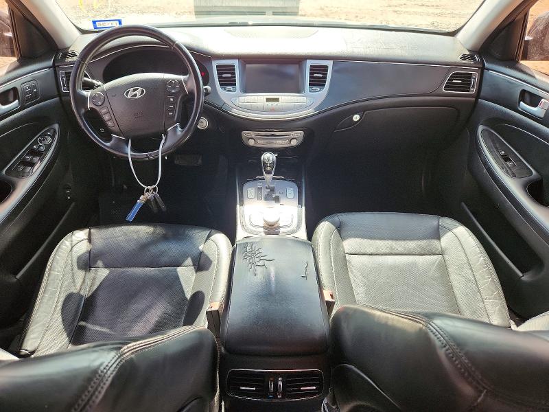 2013 Hyundai Genesis VIN KMHGC4DH0DU238034 COPART salvage auction — Burn Engine, TX - SALVAGE VEHICLE TITLE, sold $500 on 2026-07-24 (photo 8)