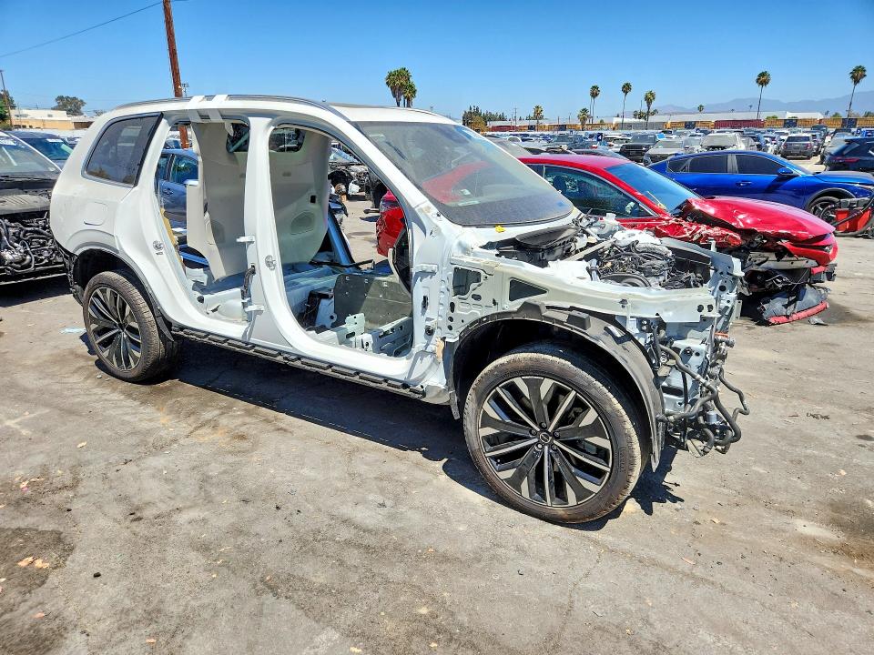 2025 Volvo Xc90 VIN YV4H60JG2S1389571 COPART salvage auction — STRIPPED, Ca - Certificate Of Title, sold $10,200 on 2026-08-06 (photo 4)