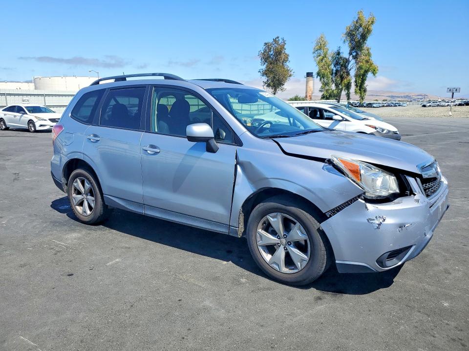 2015 Subaru Forester VIN JF2SJAGC5FH810540 COPART salvage auction — FRONT END, Salvage Title, sold $2,250 on 2026-07-27 (photo 4)