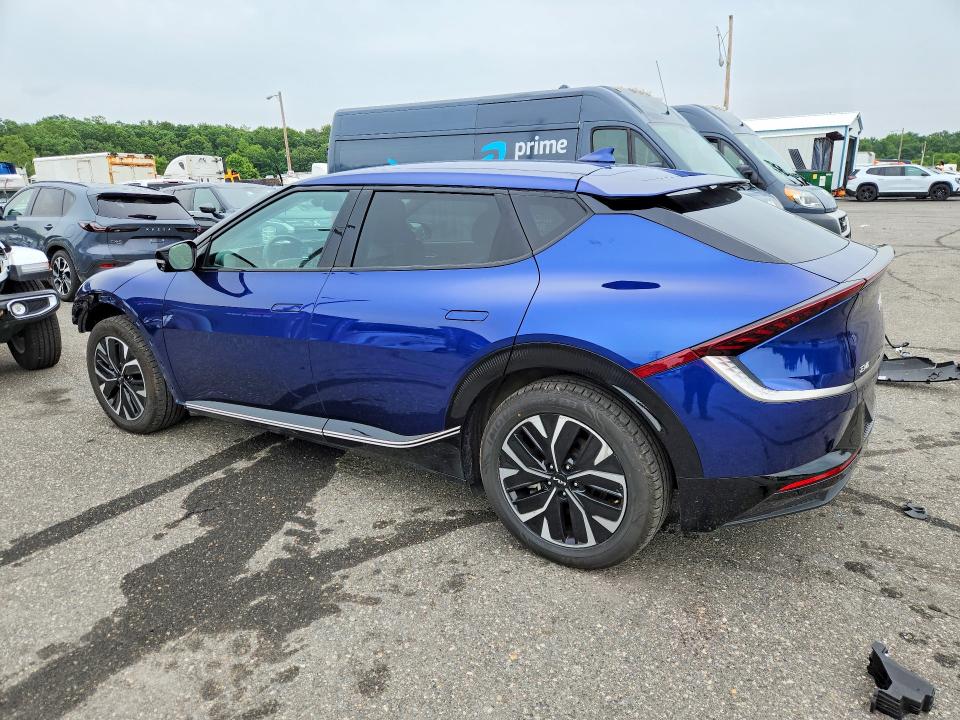 2024 Kia Ev6 VIN KNDC34LA2R5214195 COPART salvage auction — FRONT END, NY - CERTIFICATE OF TITLE, sold $4,300 on 2026-07-22 (photo 2)