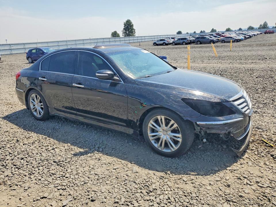 2013 Hyundai Genesis VIN KMHGC4DD8DU247609 COPART salvage auction — FRONT END, WA - BILL OF SALE, sold $600 on 2026-07-29 (photo 4)