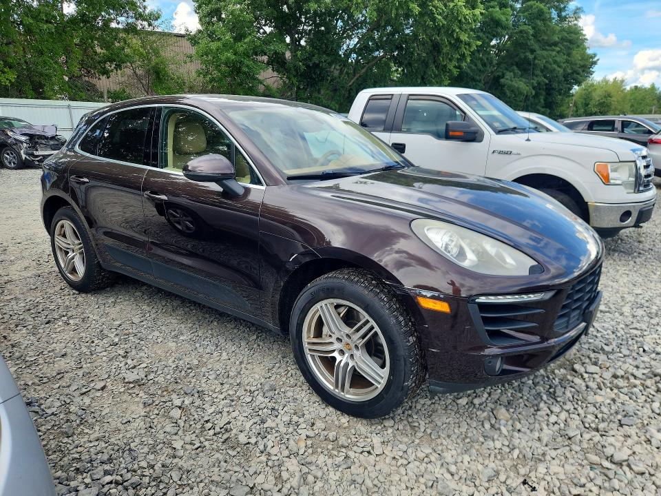 2015 Porsche Macan VIN WP1AB2A51FLB42772 COPART salvage auction — MECHANICAL, Fl - Certificate Of Title, sold $7,100 on 2026-08-12 (photo 4)