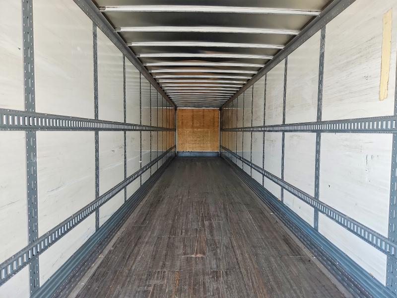 2019 Hytr VIN 3H3V532CXKR456027 COPART salvage auction — MINOR DENT/SCRATCHES, AZ - CERT OF TITLE - SALVAGE, sold $7,700 on 2026-07-30 (photo 5)