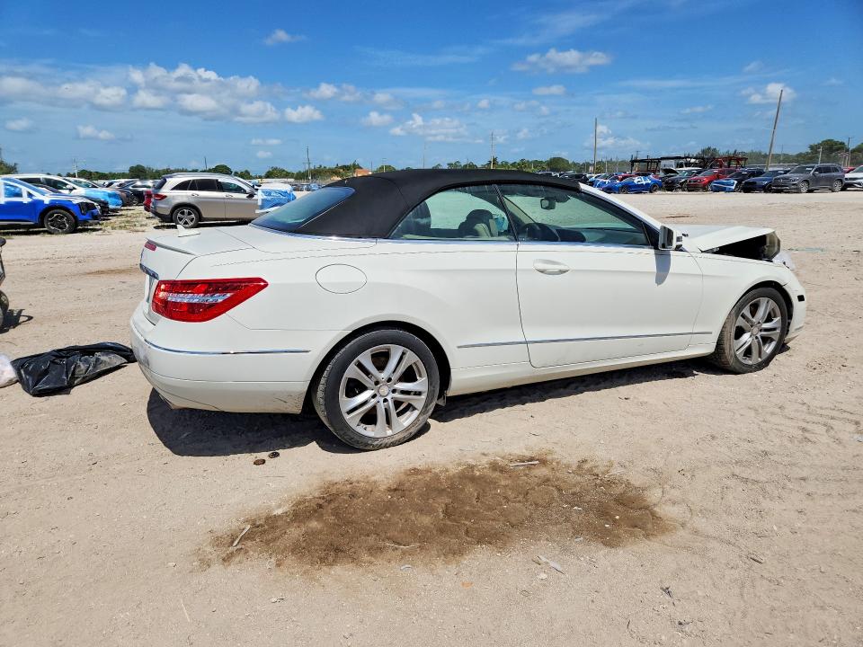 2011 Mercedes-benz E-klasse VIN WDDKK5GF3BF097873 COPART salvage auction — FRONT END, Fl - Cert Of Title Slvg Rebuildable, sold $500 on 2026-08-04 (photo 3)