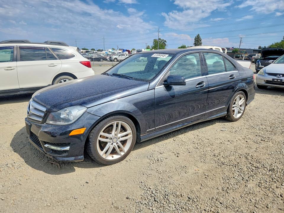 2012 Mercedes-benz C-klasse VIN WDDGF4HB3CR220300 COPART salvage auction — REAR END, Or - Salvage Title Certificate, sold $2,550 on 2026-09-08 (photo 1)