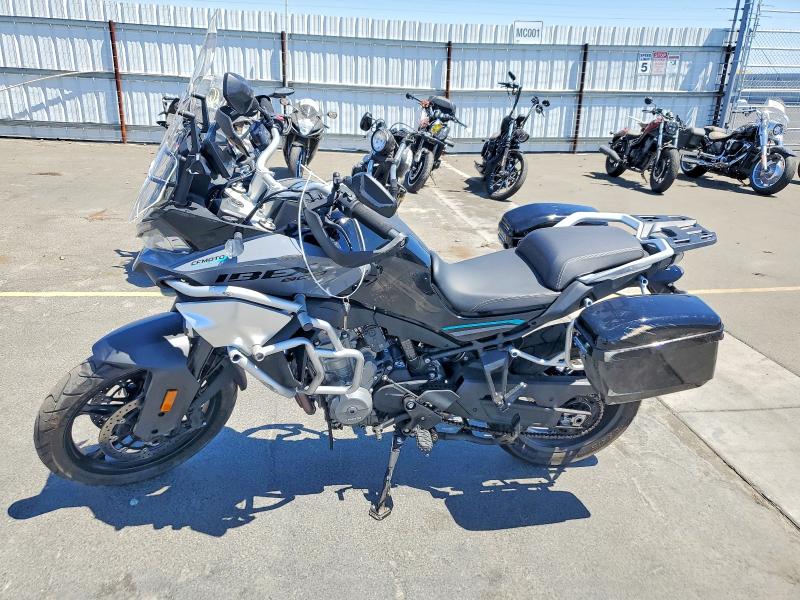 2023 Cf moto Ibex 800 s VIN LCEPEYL10P6003197 COPART salvage auction — FRONT END, CA - SALVAGE CERTIFICATE, sold $600 on 2026-07-30 (photo 3)