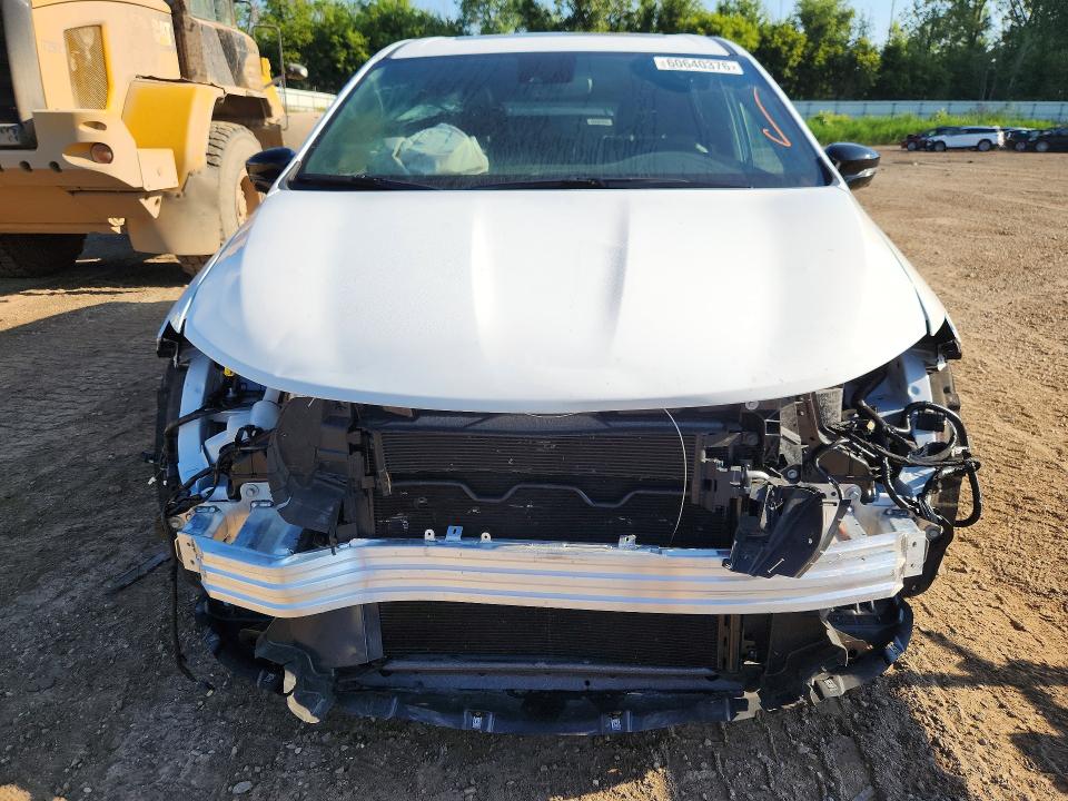 2026 Chrysler Pacifica VIN 2C4RC1GG5TR207047 COPART salvage auction — FRONT END, Salvage Title, sold $9,200 on 2026-07-22 (photo 5)