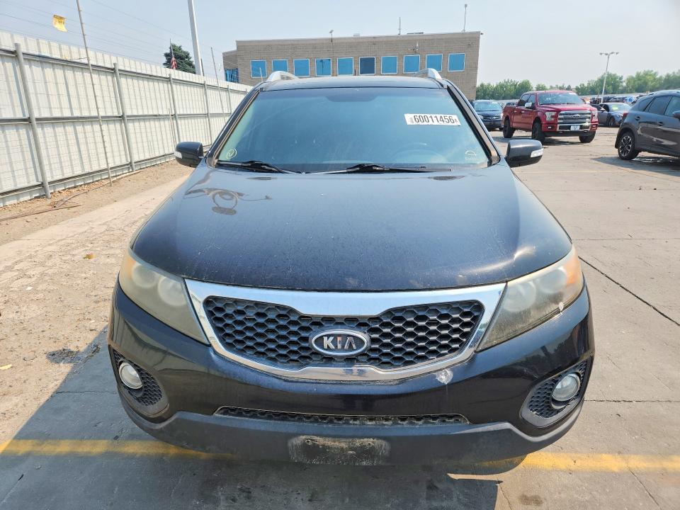 2011 Kia Sorento VIN 5XYKUDA20BG085083 COPART salvage auction — REAR END, Co - Certificate Of Title, sold $1,200 on 2026-08-03 (photo 5)