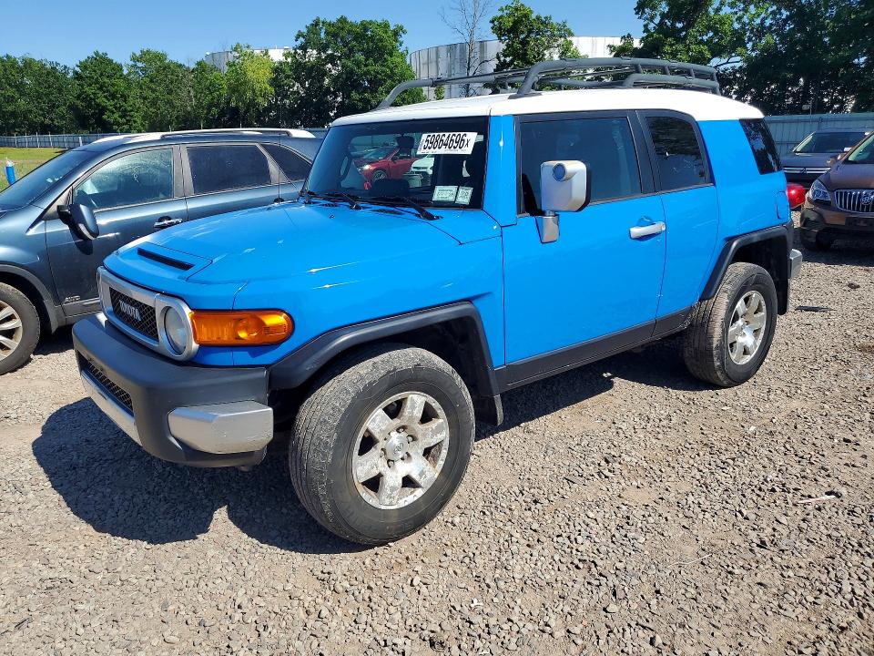 2007 Toyota Fj cruiser VIN JTEBU11F070018879 COPART salvage auction — MINOR DENT/SCRATCHES, Ny - Certificate Of Title (P), sold $6,900 on 2026-07-29 (photo 1)