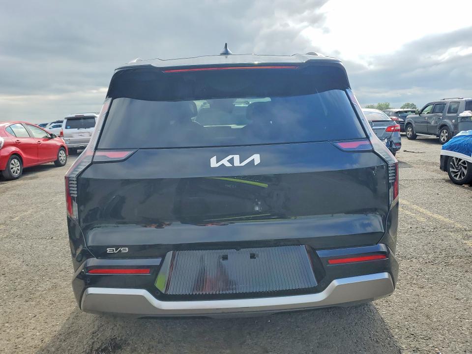 2024 Kia Ev9 VIN KNDADFS57R6034905 COPART salvage auction — FRONT END, PA - CERTIFICATE OF SALVAGE, sold $175 on 2026-07-24 (photo 6)